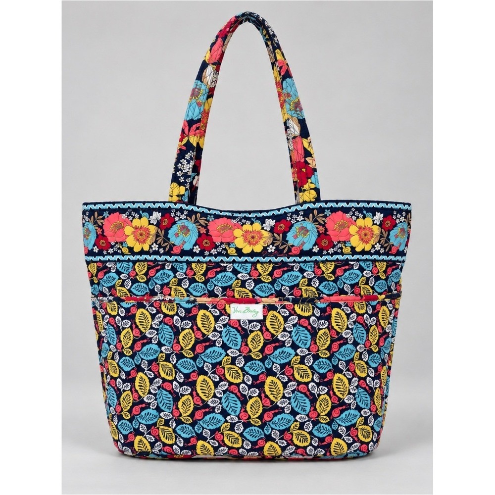 Vera Bradley Happy Snails Shoulder Bag Tote Purse Quilted Retired Bohemian